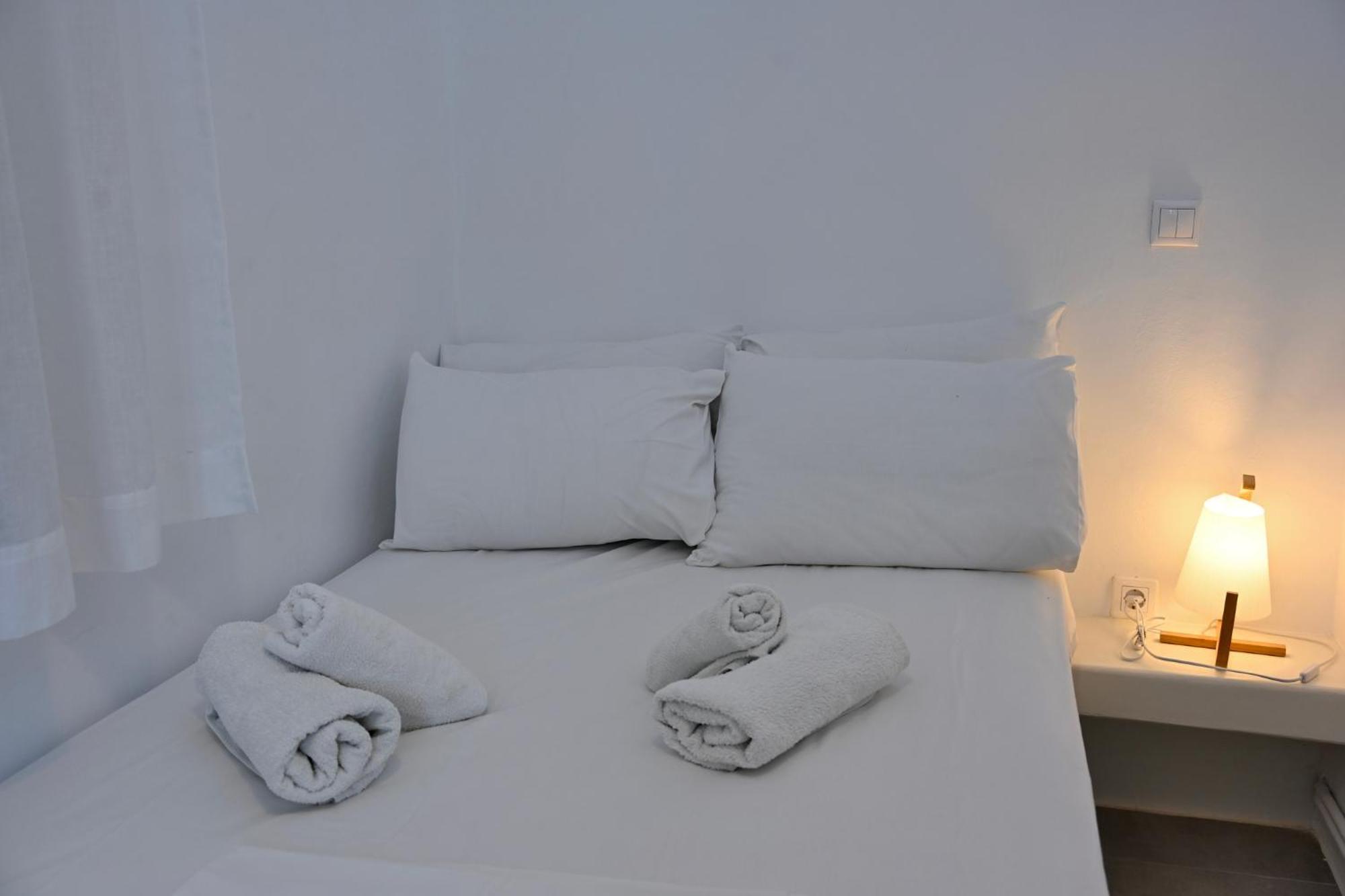 Ubati - Modern Cycladic House, Tinos Holiday home *